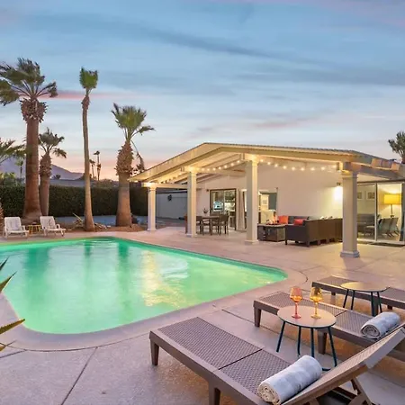 Club 915 Getaway- Pool Bbq And Pet Friendly Villa